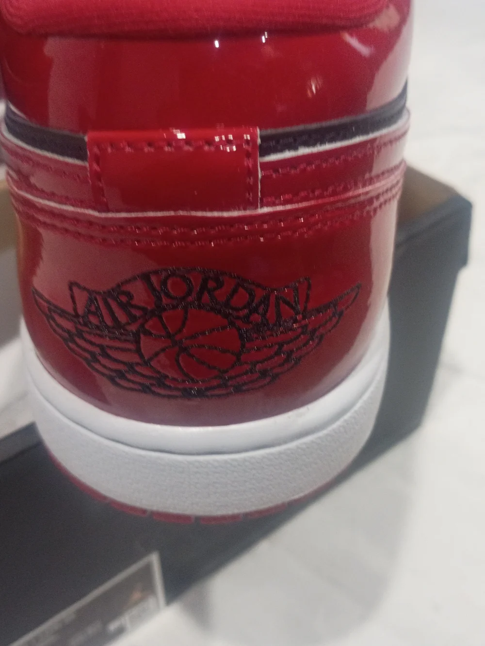 Jordan Air Jordan 1 Low SE Black/Varsity Red-White Box